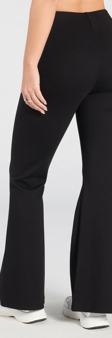Stay polished and comfortable in the On The Go Ponte Knit Flare Pants, trendy black pants for women that transition from everyday looks to weekend slay.