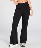 Create bold, fashion-forward looks for spring or summer with the On The Go Ponte Knit Flare Pants in black, a must-have piece from Windsor’s collection of stylish bottoms for women.