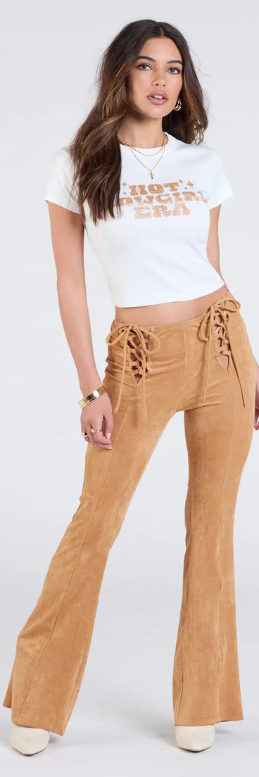 Designed for campus outfits, sleek workwear, and on-the-go moments, the A Dose Of Attitude Lace-Up Flare Pants are trendy camel brown bottoms for women bringing effortless fall versatility.