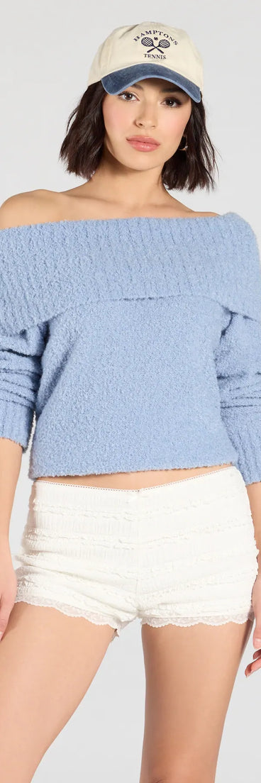 Designed for campus outfits, sleek workwear, and on-the-go moments, the Cuter Than Ever Lace Ruffle Shorts are trendy ivory bottoms for women bringing effortless fall versatility.