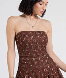 Pair the Smell The Roses Strapless Floral Lace Romper with your favorite sandals or sneakers for effortless warm-weather looks with on-trend brown rompers that speak your style.