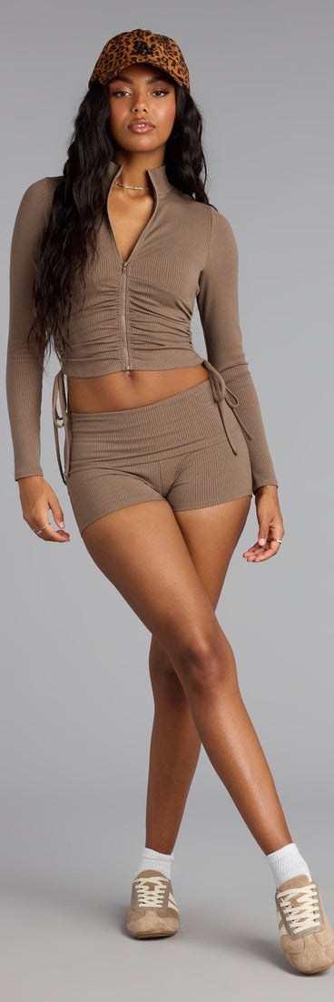 Make a fall statement in the Cozy Cool Rib Knit Foldover Shorts, a closet must-have among fall bottoms for women.