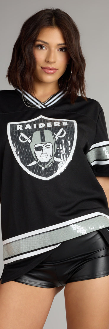 Make a fall statement in the Bold Energy Faux Leather Hot Shorts, a closet must-have among fall bottoms for women.