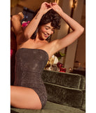 With flirty movement and built-in comfort, the Popstar Diva Strapless Rhinestone Romper in black is your one-and-done fit for dancing, posing, and catching looks.