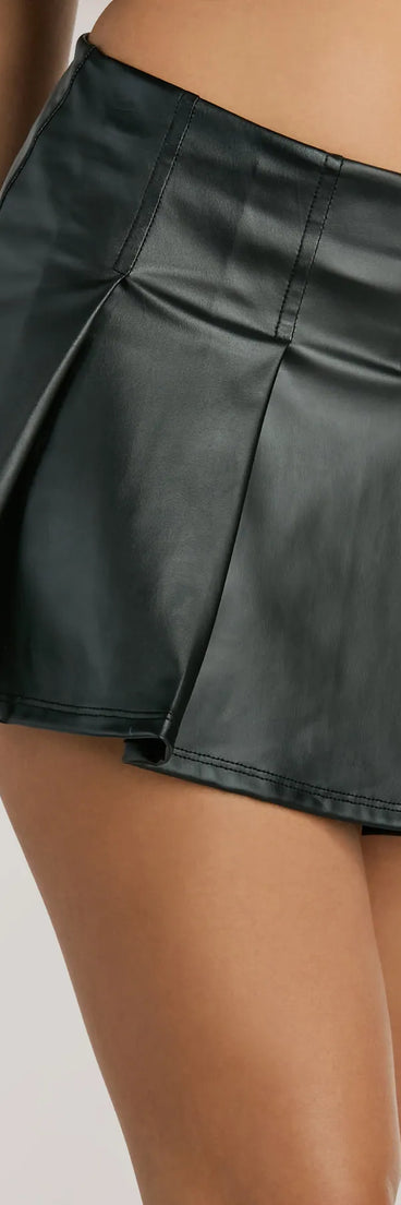 Feeling Cool Pleated Faux Leather Mini Skort