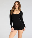Create bold, fashion-forward looks for spring or summer with the Chill With Me Long Sleeve Square Neck Knit Romper in black, a must-have piece from Windsor’s collection of stylish bottoms for women.