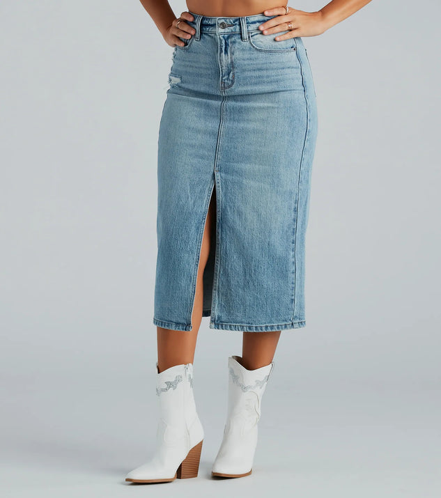 The denim wash and trendy design of the All That Denim Slit Midi Skirt is a chic fall piece for any wardrobe, versatile for everyday wear.