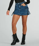 The Cool And Confident Cargo Denim Mini Skirt is a medium denim cargo skirt, an effortlessly layer-friendly piece ideal for a celebration-ready look with a funtional-inspired flair.