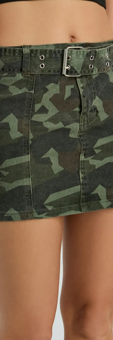 The Cadet Girlie Mid-Rise Belt Camouflage Cargo Mini Skirt is a olive cargo skirt, an effortlessly layer-friendly piece ideal for a celebration-ready look with a funtional-inspired flair.