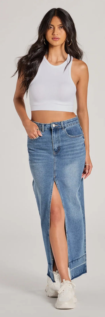 The denim wash and trendy design of the Coolest Vibe High Slit Denim Maxi Skirt is a chic fall piece for any wardrobe, versatile for everyday wear.