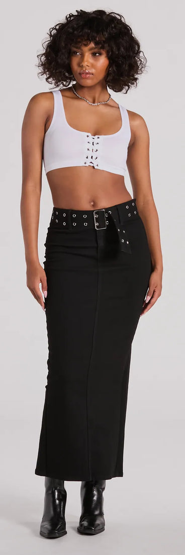 The Exceptionally Cool High-Rise Belted Denim Maxi Skirt is a trendy women's bottom in black, designed with modern details and alluring textures to complete chic outfits for 2025.