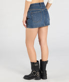 Perfect for weekend hangs, late-night pics, and everything in between, the Tell Me About It Stud Mid Rise Denim Mini Skirt in dark denim wash brings that cool-girl vibe to any fit check.