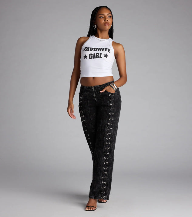Designed for campus outfits, sleek workwear, and on-the-go moments, the Dial Up Drama Mid-Rise Lace Up Denim Jeans are trendy black bottoms for women bringing effortless fall versatility.