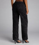 Designed for campus outfits, sleek workwear, and on-the-go moments, the Dial Up Drama Mid-Rise Lace Up Denim Jeans are trendy black bottoms for women bringing effortless fall versatility.