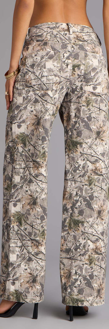 This piece brings trend-right energy to the Off Duty Mid-Rise Camouflage Denim Jeans, perfect for fall outfits that stand out.