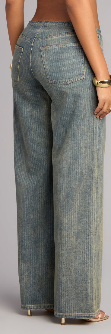 Off Duty Cool Girl Low-Rise Pinstriped Denim Pants