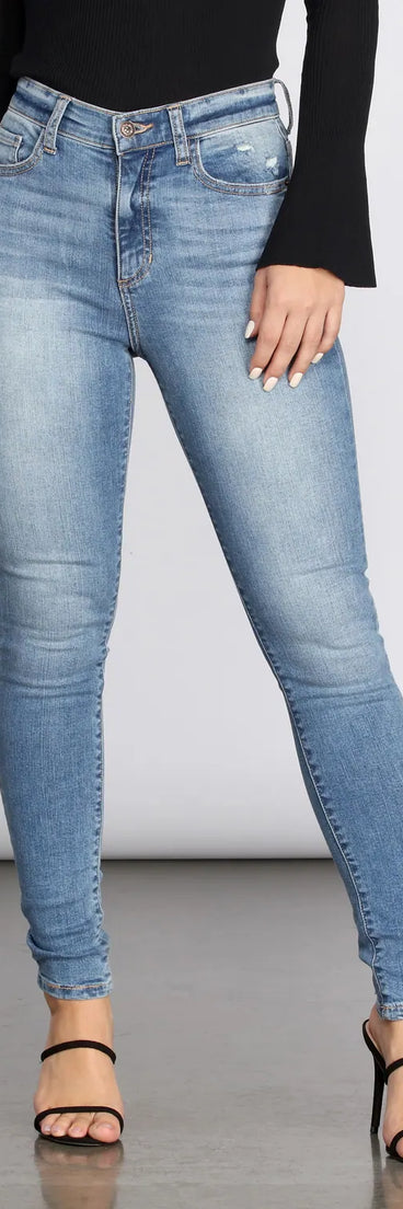High Rise Clean Skinny Jeans