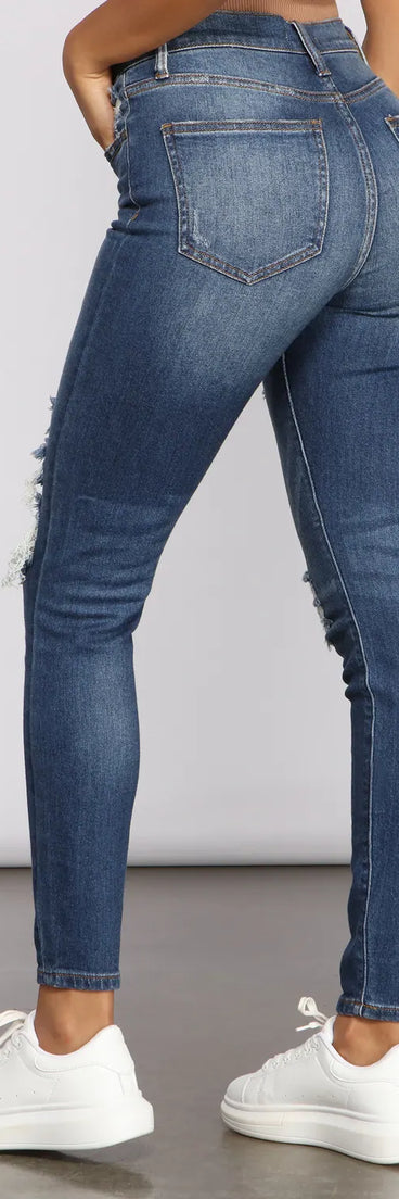 Bella High Rise Distressed Skinny Jeans