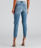 Create bold, fashion-forward looks for spring or summer with the High-Rise Distressed Mom Skinny Jeans in medium denim wash, a must-have piece from Windsor’s collection of stylish bottoms for women.