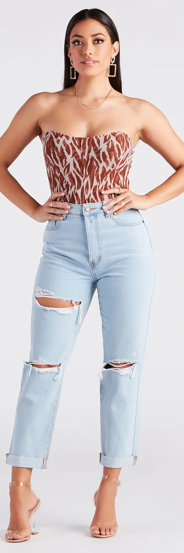 High Rise Drama Destructed Jeans
