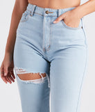 High Rise Drama Destructed Jeans