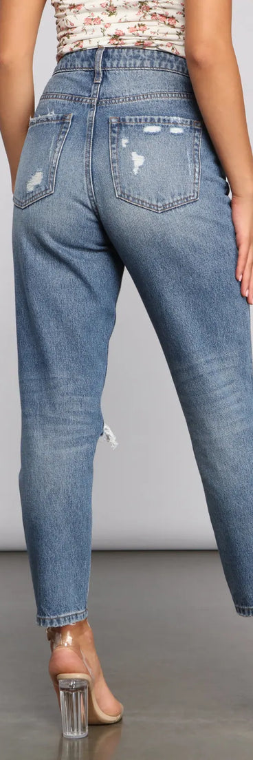 Ella High Rise Cropped Mom Jeans