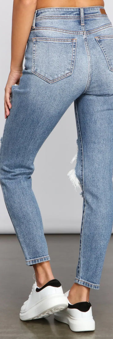 Trendy Destructed High-Rise Skinny Jeans