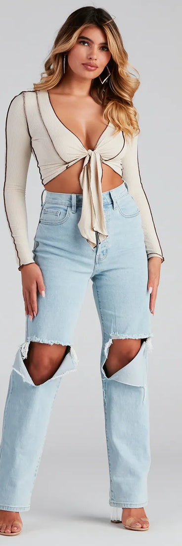 The Good Vibes High Rise Boyfriend Jeans is a trendy women's bottom in light blue, designed with modern details and alluring textures to complete chic outfits for 2025.