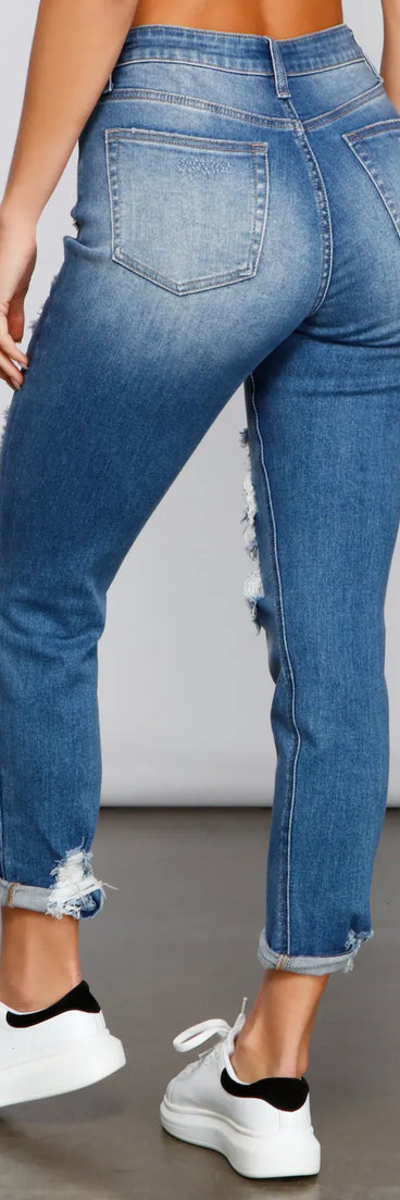 Amanda High-Rise Destructed Cuffed Boyfriend Jeans