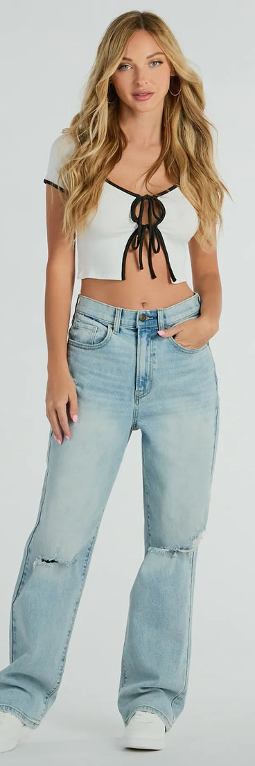 The Authentic Trendsetter High Rise Denim Boyfriend Jeans is a pair of stylish women's denim pants, perfect for creating easy winter outfits, from casual days to holiday gatherings.