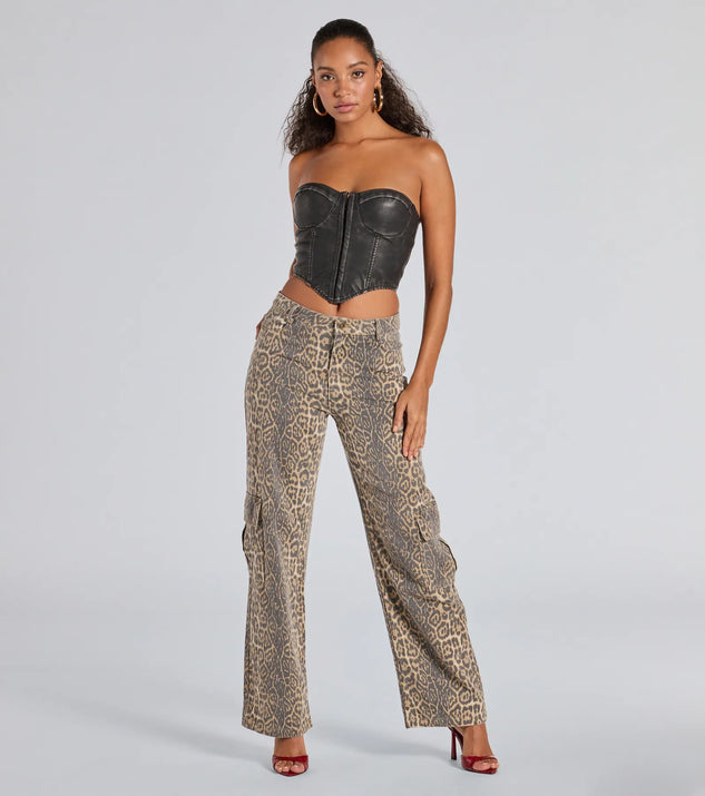 It-Girl Factor Leopard Print Cargo Denim Pants | Windsor It-Girl Factor Leopard Print Cargo Denim Pants | Windsor
