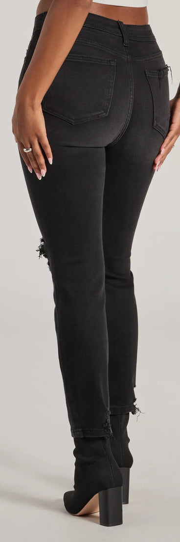 The Edgy Mood High Rise Skinny Jeans is a trendy women's bottom in black, designed with modern details and alluring textures to complete chic outfits for 2025.