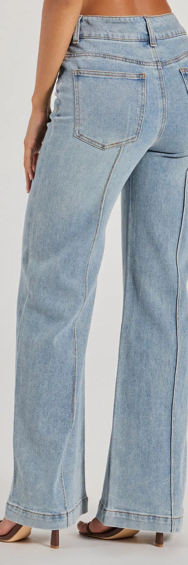Elevate summer looks with the Stylish Refresh High-Rise Wide-Leg Denim Jeans, a sleek pair of medium denim wash jeans designed for comfort, shape, and style.