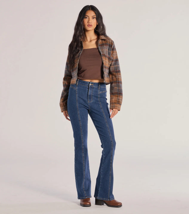 Create bold, fashion-forward looks for spring or summer with the Seamlessly Chic High-Rise Bootcut Denim Jeans in dark denim wash, a must-have piece from Windsor’s collection of stylish bottoms for women.
