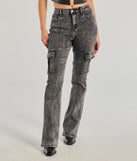 The Bold High-Rise Acid Wash Cargo Jeans in black brings edge and energy to your vibe, ready to elevate any festival look or concert outfit.