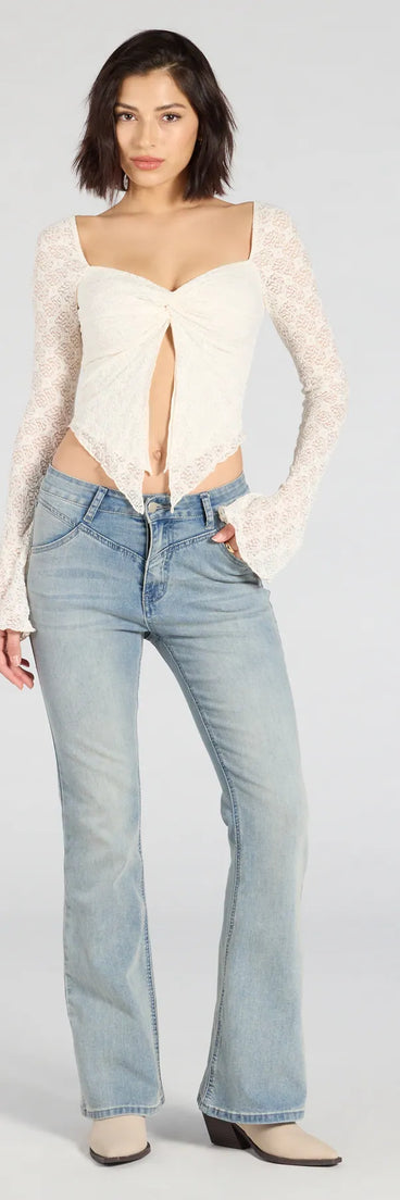 Pair the Vibe Check High-Rise Flare Denim Jeans with your favorite crop or bodysuit for effortless warm-weather looks with on-trend light blue jeans that speak your style.