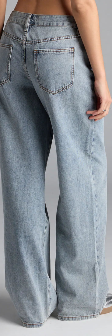 Elevate everyday looks with the On Trend Mid-Rise Wide-Leg Denim Jeans, a sleek pair of light blue jeans designed for comfort, shape, and style.