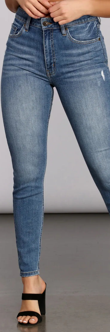 Bella High Rise Skinny Jeans