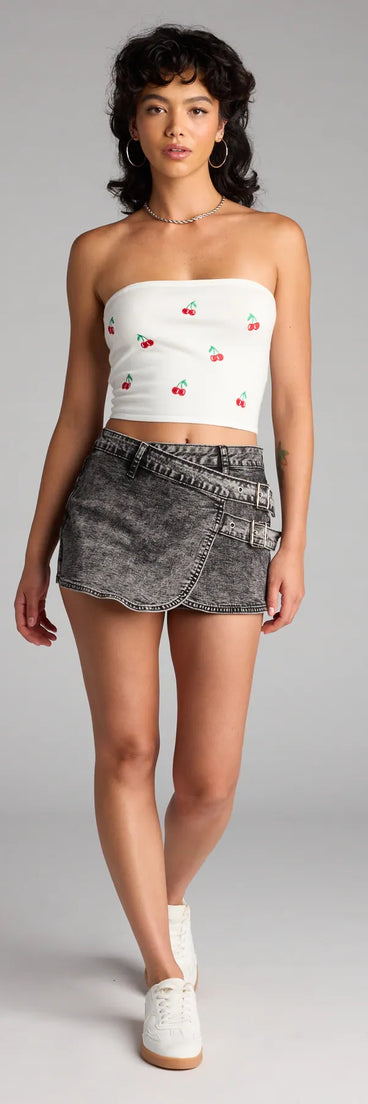 Style up your rotation with the Buckle Up Baby High-Rise Denim Skort, a trendy black skort made to anchor every outfit with attitude and ease.