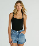 
Upgrade your style game for 2025 with the Next Chapter High-Rise Carpenter Denim Shorts, perfect for any fashion-forward wardrobe.