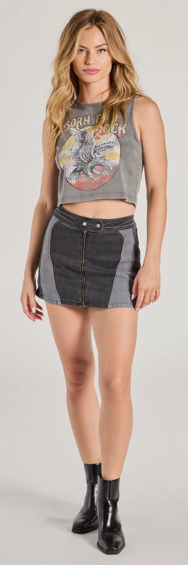 The Bold Move Denim Moto Skort in black brings edge and energy to your vibe, ready to elevate any festival look or concert outfit.