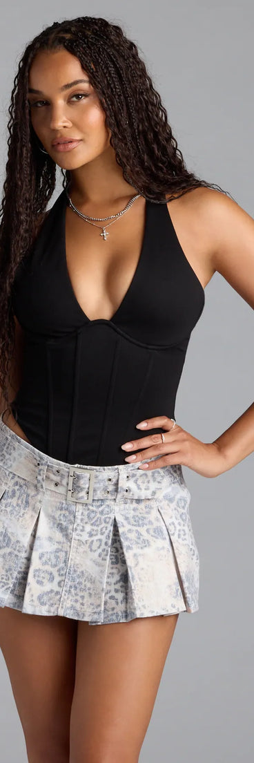 Designed for campus outfits, sleek workwear, and on-the-go moments, the Fierce And Trendy Mid-Rise Leopard Mini Skort is a trendy leopard print bottom for women bringing effortless fall versatility.