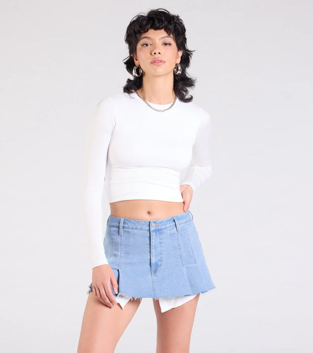 Pair the Talk About Me Mid-Rise Pleated Denim Skort with your favorite crop or bodysuit for effortless warm-weather looks with on-trend medium denim wash skorts that speak your style.