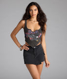 Choosing the black skort says you’re ready to show off in the Iconic Street Style Mid-Rise Cargo Denim Skort, a warm-weather staple that elevates your outfit and seasonal style.