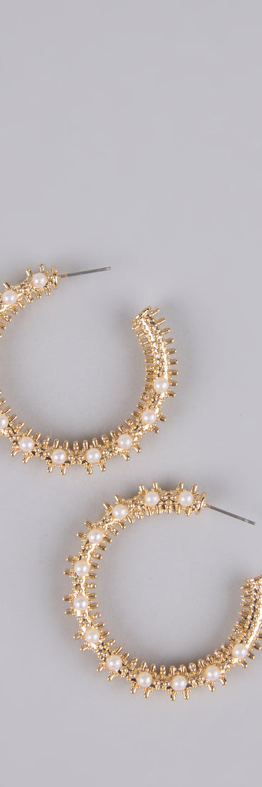 Statement Mode Pearl Hoop Earrings