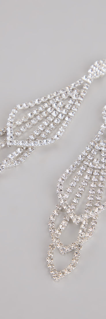 Get inspired with the Glitzy Drama Rhinestone Chandelier Earrings, a feed-worthy piece that’s part of Windsor's updated and curated women’s clothing edit packed with must-have fall outfit ideas.