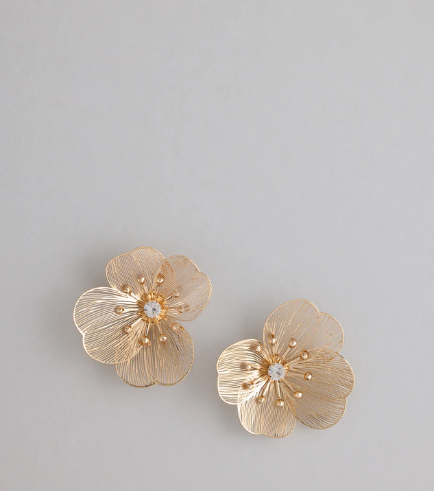 Shop Windsor Floral Crush Flower Stud Earrings Online – Trendy & Affordable Fashion
