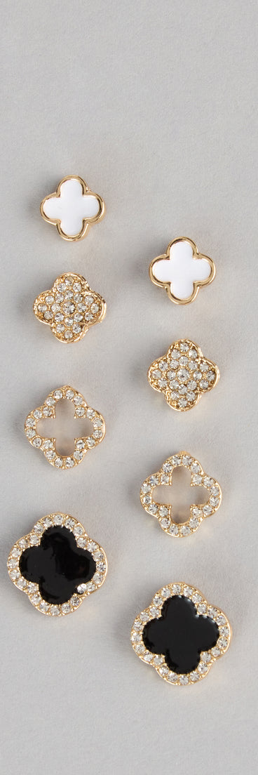 Everyday Charm Clover Stud Earrings