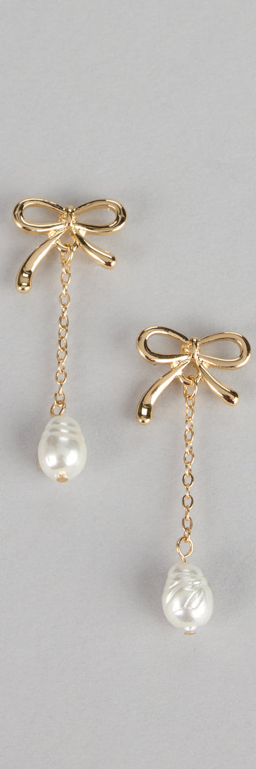 Charm Me Bow Dangle Pearl Earrings