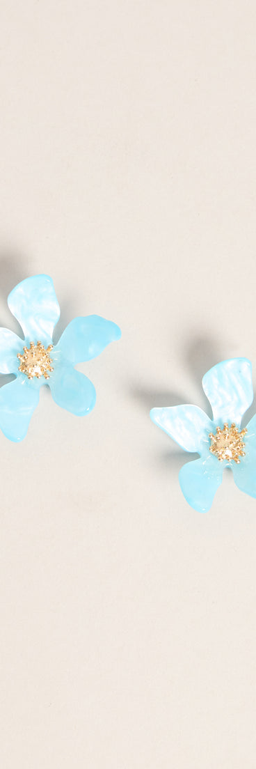 Pretty Pair Flower Stud Earrings